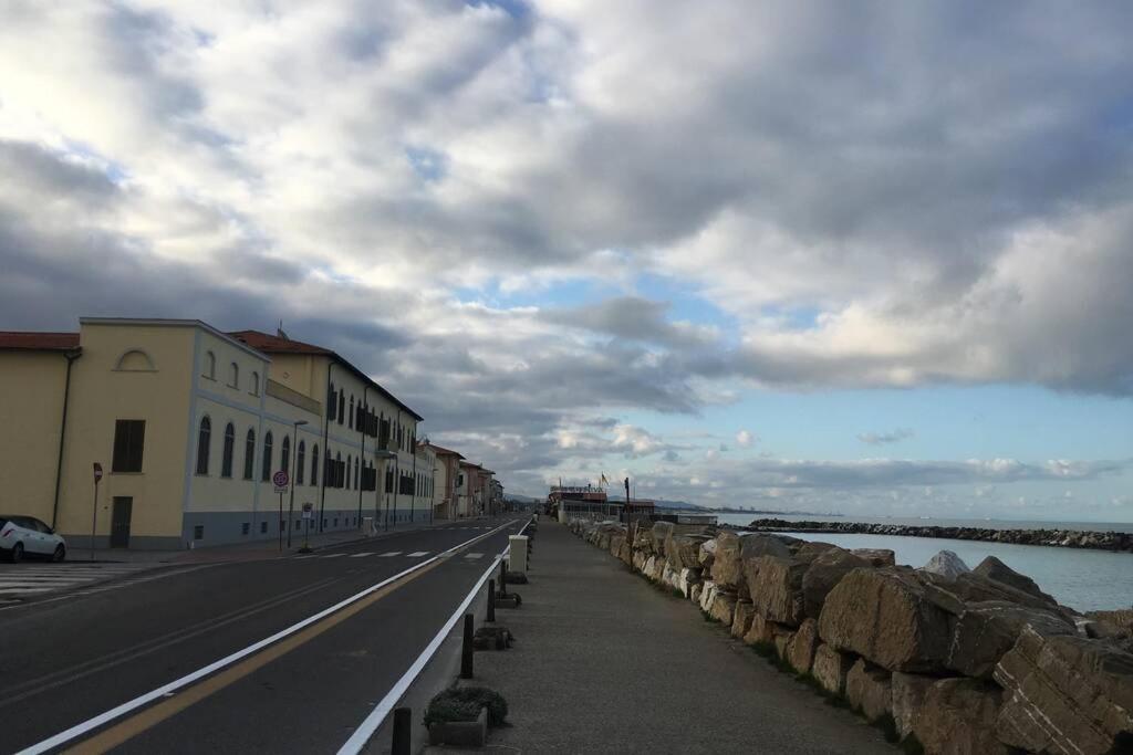 Bilocale Sul Mare Apartamento Marina Di Pisa Exterior foto