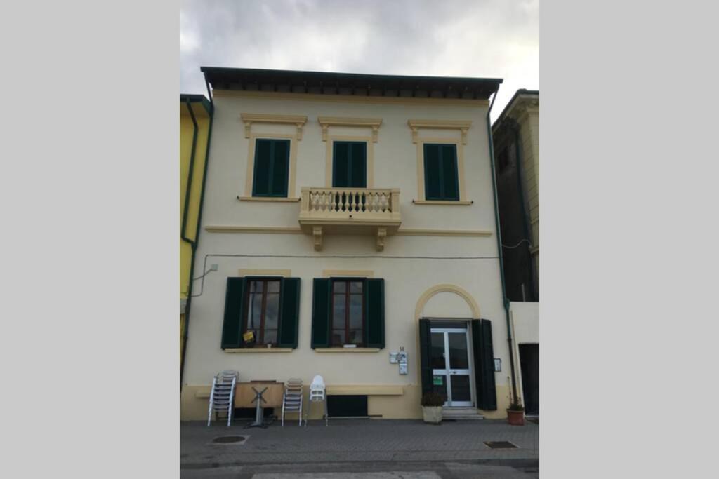 Bilocale Sul Mare Apartamento Marina Di Pisa Exterior foto